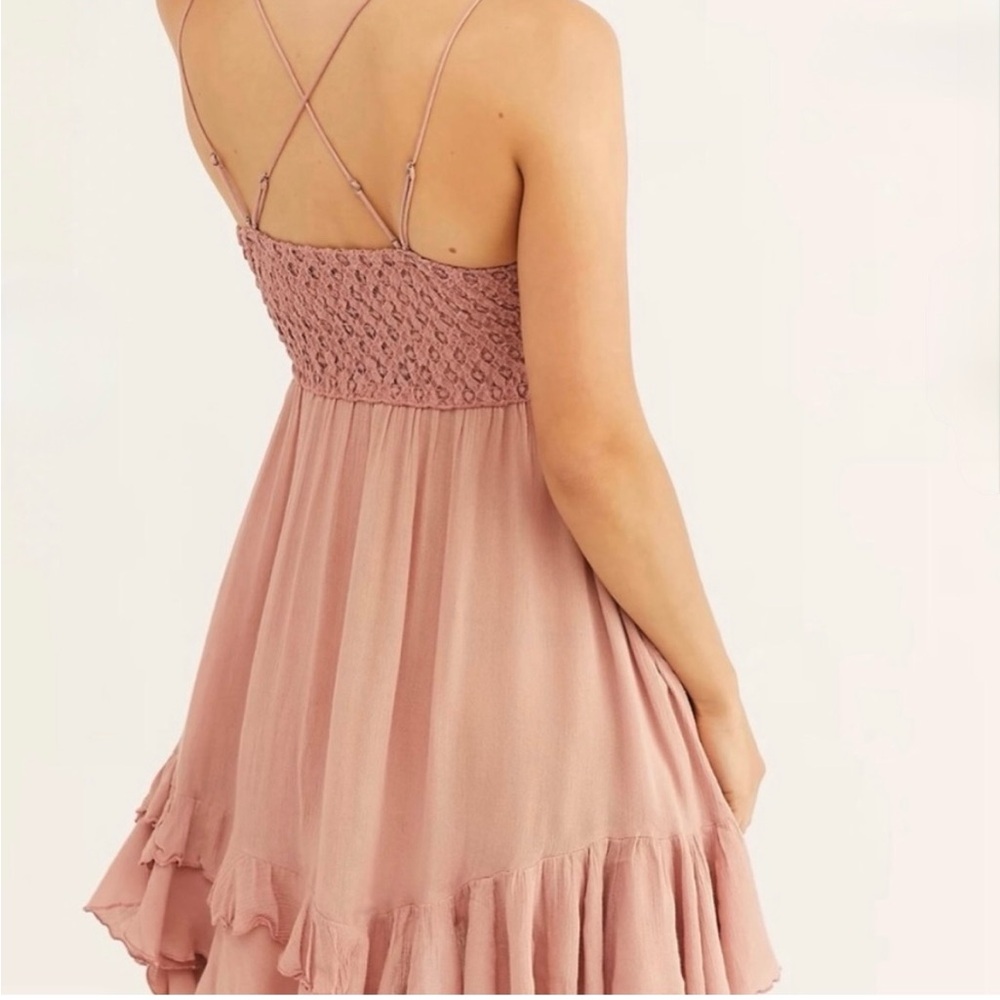 TV Famous ✵☽Free People☾✵ Crochet Ruffly Pink < Adella > Strappy Slip Dress | XS - Picture 14 of 15